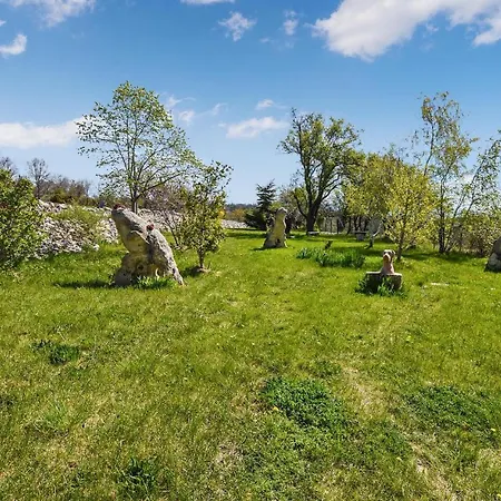 Amazing In With Outdoor Swimming Pool * Sault-de-Vaucluse